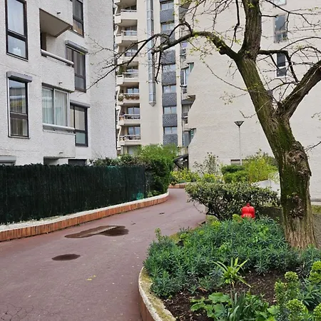 Jade - 20 Min To Paris Guest house