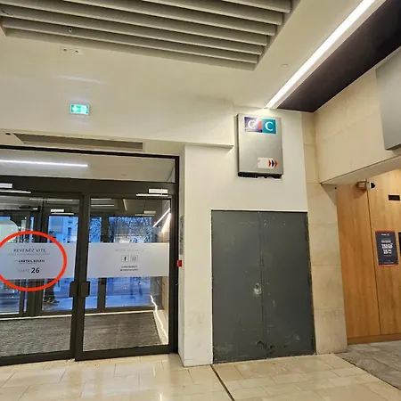 Jade - 20 Min To Paris Guest house Creteil